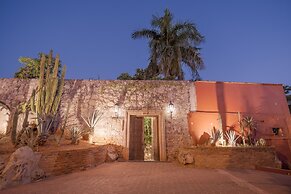 Hotel Plaza del Fuerte by Balderrama Hotel Collection