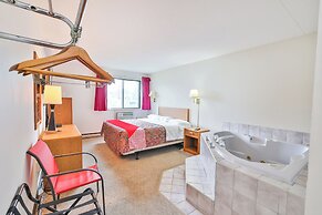 OYO Hotel Pipestone MN, Canterbury Park