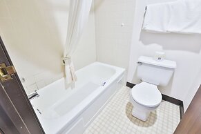 OYO Hotel Pipestone MN, Canterbury Park
