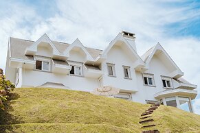 White House - Campos do Jordão