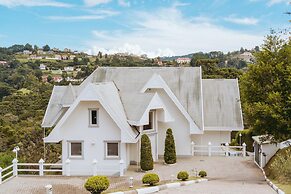 White House - Campos do Jordão
