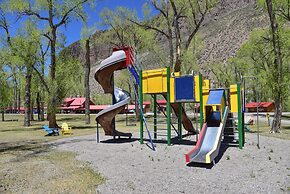 Cottonwood Cove