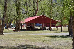 Cottonwood Cove