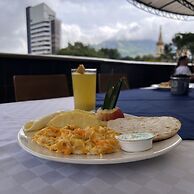 Hotel Luxor Plaza Pereira