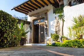 Hotel Hacienda Maria Elena