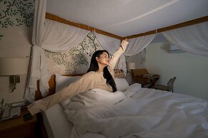 ONENESS Rishikesh by Ganga Kinare- A Luxury Wilderness Resort
