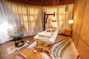 ONENESS Rishikesh by Ganga Kinare- A Luxury Wilderness Resort