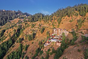 Justa Cliffend Resort & Spa, Mashobra