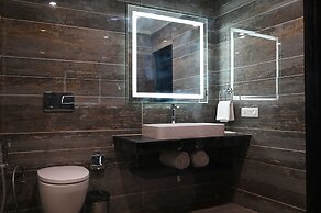 Justa Cliffend Resort & Spa, Mashobra