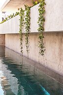 M Boutique Hotel - Designed for Adults