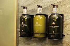 M Boutique Hotel - Designed for Adults