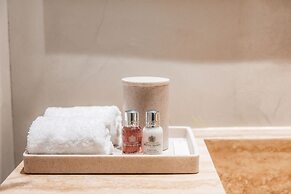 M Boutique Hotel - Designed for Adults