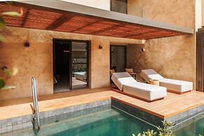 M Boutique Hotel - Designed for Adults