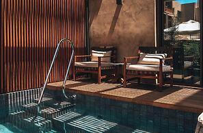 M Boutique Hotel - Designed for Adults