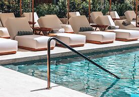 M Boutique Hotel - Designed for Adults