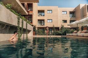 M Boutique Hotel - Designed for Adults