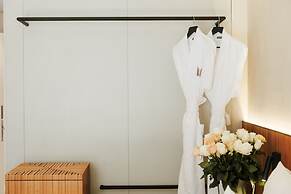 M Boutique Hotel - Designed for Adults