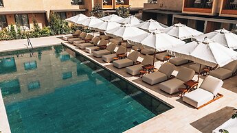 M Boutique Hotel - Designed for Adults