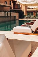 M Boutique Hotel - Designed for Adults