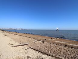 Flat 19 By The Beach
