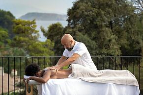 Talaia Plaza Ecoresort