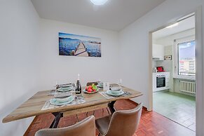 Lido Apartment