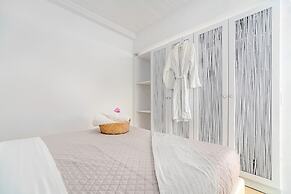 Bella View Mykonos Town Suites