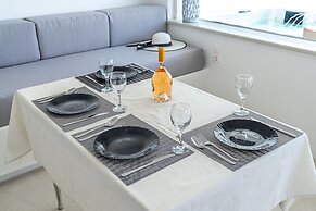 Bella View Mykonos Town Suites