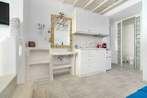 Bella View Mykonos Town Suites