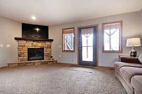 First Floor 3 BR Condo, Northern Bay Golf Course by RedAwning