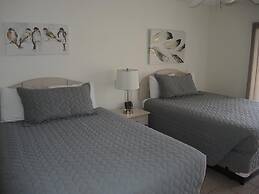 2302 2 Bedroom Villa by RedAwning