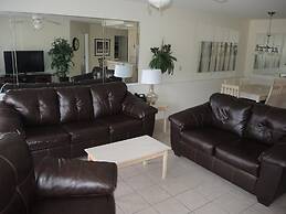 2302 2 Bedroom Villa by RedAwning