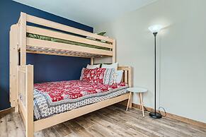The Powder Chalet 3 Bedroom Home by RedAwning