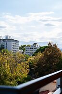 Cinco Soles Apart-Hotel