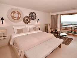 Perios Beach House - Adults Only