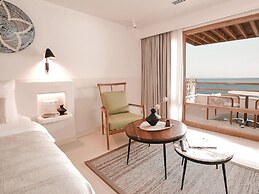 Perios Beach House - Adults Only