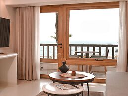 Perios Beach House - Adults Only