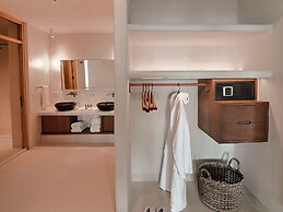 Perios Beach House - Adults Only