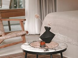 Perios Beach House - Adults Only