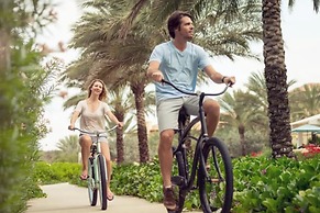 Perios Beach House - Adults Only