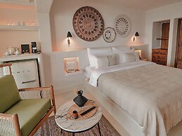 Perios Beach House - Adults Only