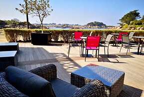 Logis Hôtel Saint-Guirec et de la Plage