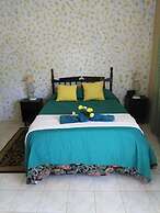 Remarkable 2-bed Villa in Fair Prospect Sea View