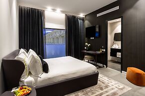 Dhotel