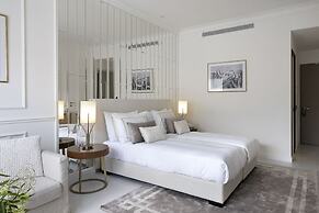 Dhotel