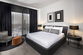 Dhotel