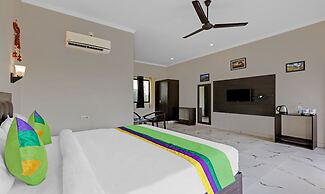 Treebo Kaira Resort With Pool View, 5 Km From Jim Corbett Jungle Safar
