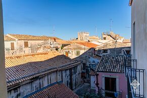 Ortigia Charming Suite