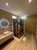 LOL-HA Hotel Boutique