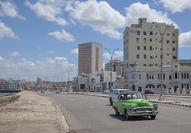 Malecón Blue Apartment
